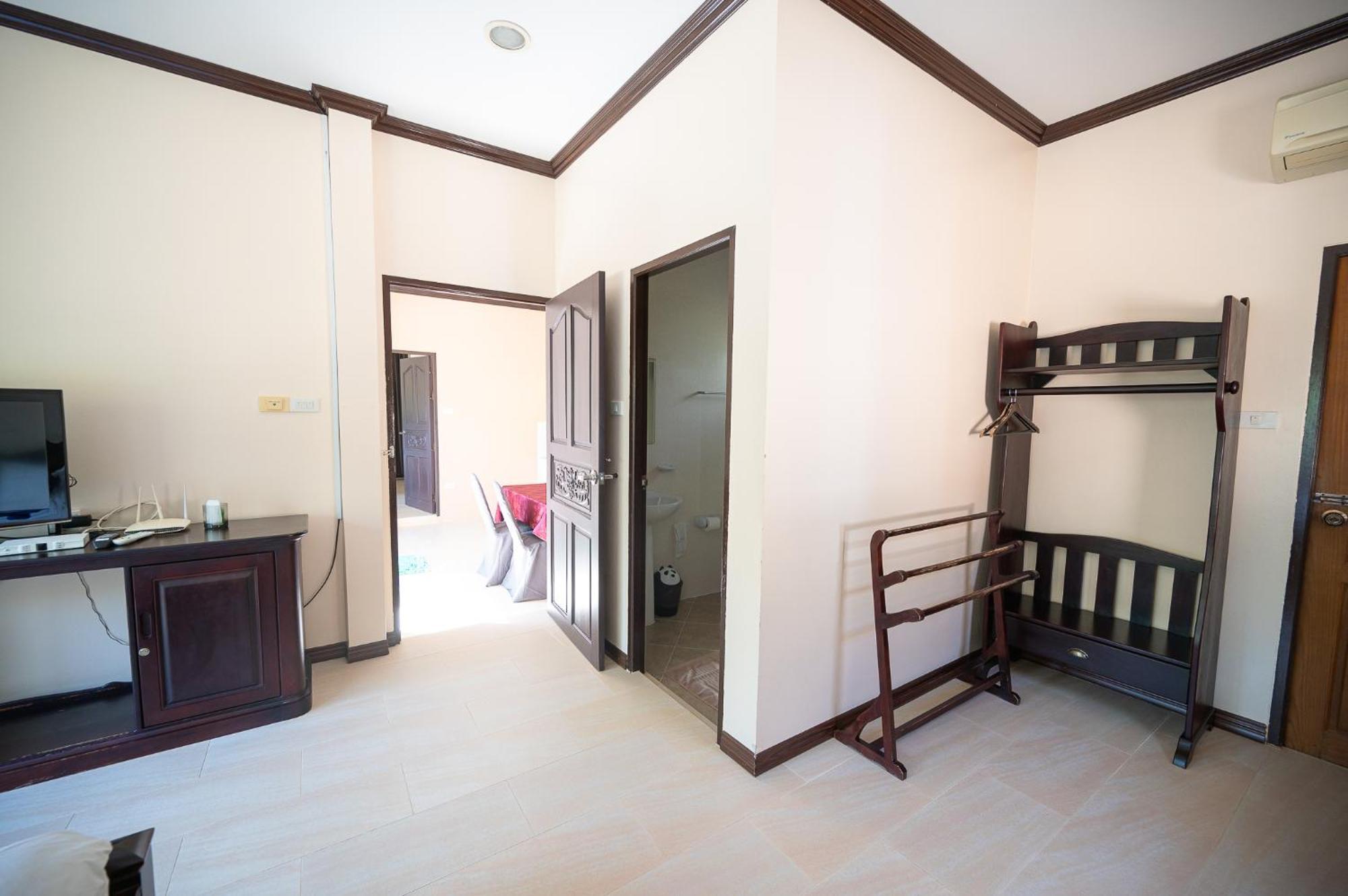 Baan Faa Talaychan Resort Chao Lao Beach Exterior foto